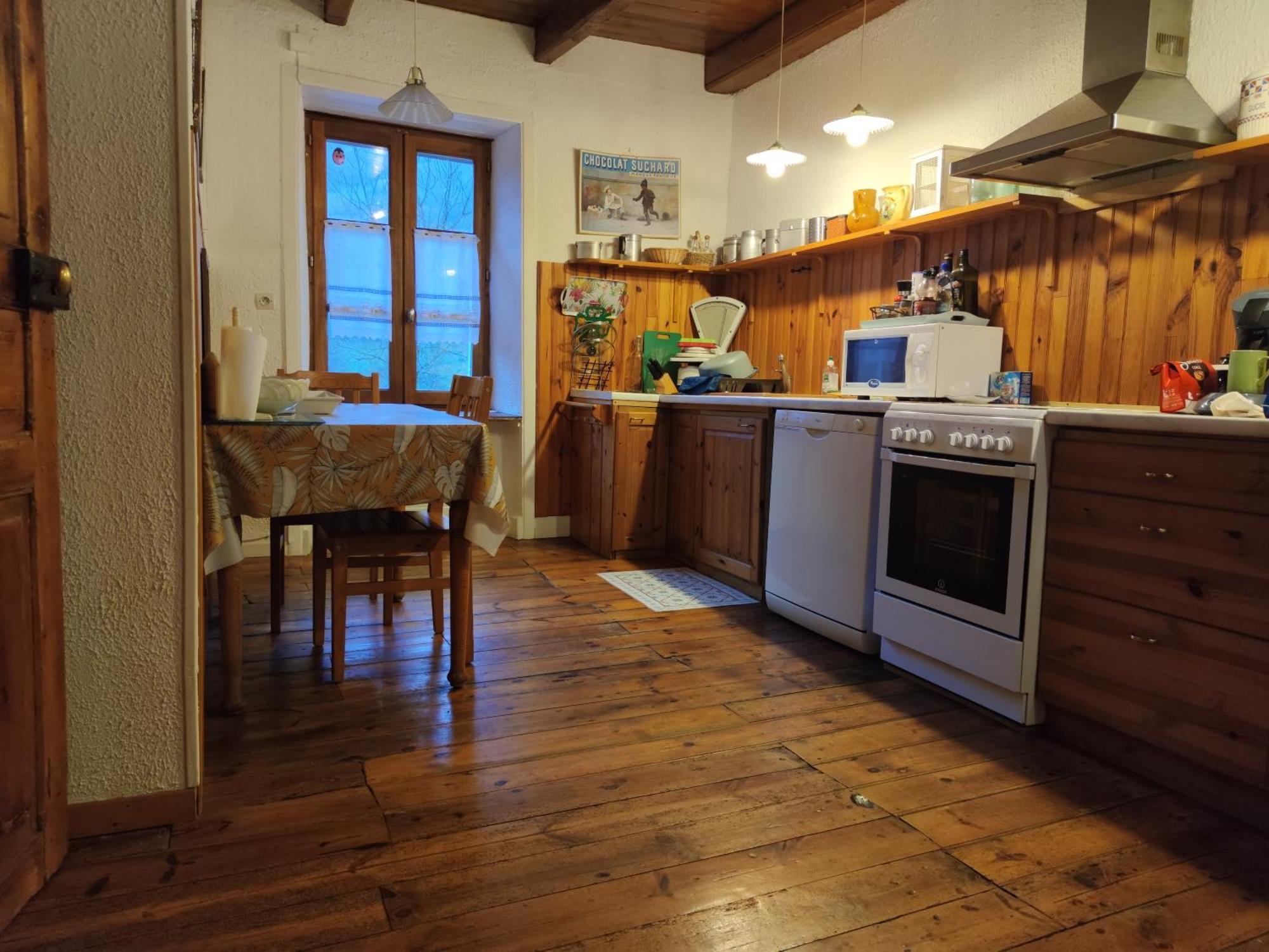 Maison Familiale Et Authentique Saint-Jacques-des-Blats ภายนอก รูปภาพ